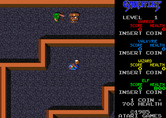 Gauntlet attract mode: the dungeon demo beside the GAUNTLET logo and the Warrior, Valkyrie, Wizard and Elf panels